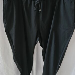 #302 Fabletics Black Leggings